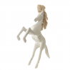 Statuette de cheval en bois