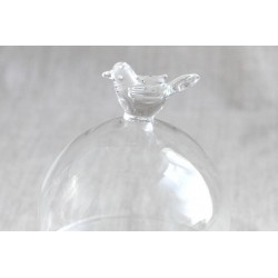 Cloche en verrre avec oiseau Mathilde M