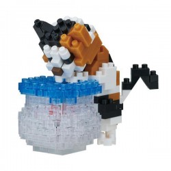 Nanoblock - Chat en action...