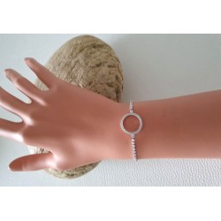 Bracelet avec cercle et zircones