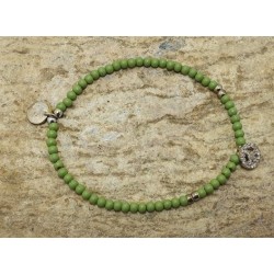 Bracelet en perle avec charm "Peace and love"– bijoux 7bis