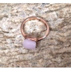 Bague en argent 925 avec pierre couleur rose -