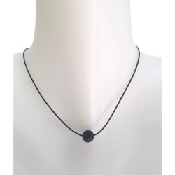 Collier perle sur cordon en coton ciré