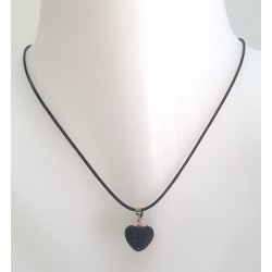 Collier cœur sur cordon en coton ciré